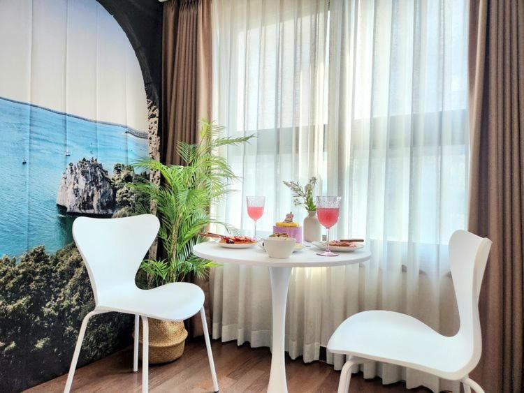 High-rise Gangnam Apartment